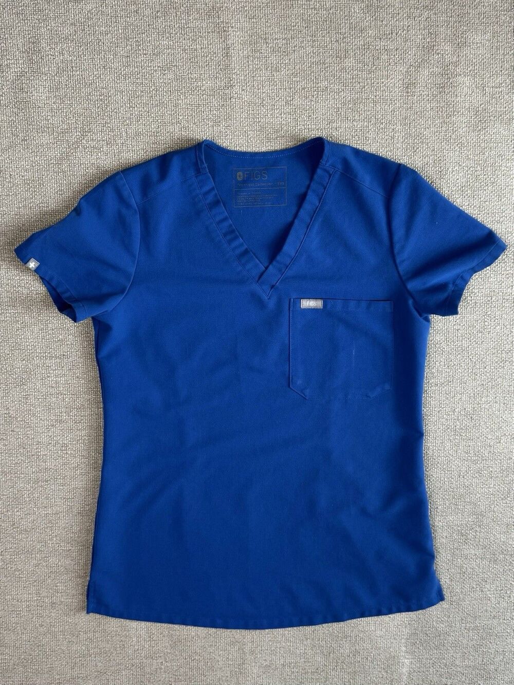 FIGS Tech Collection Catarina One Pocket Scrub Top‎ Royal Blue XXS